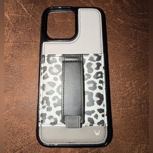 iPhone 16 pro max walli case